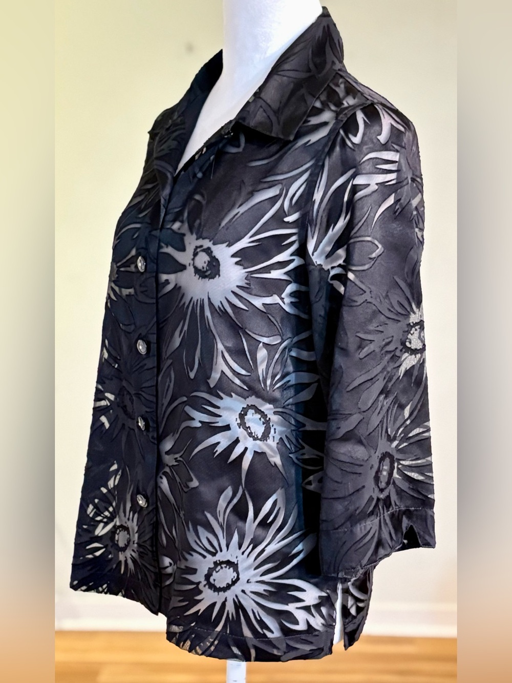 TanJay Sheer Black Floral Organza Blouse with Rhinestone Buttons, Petite Size 6 - Picture 3 of 9